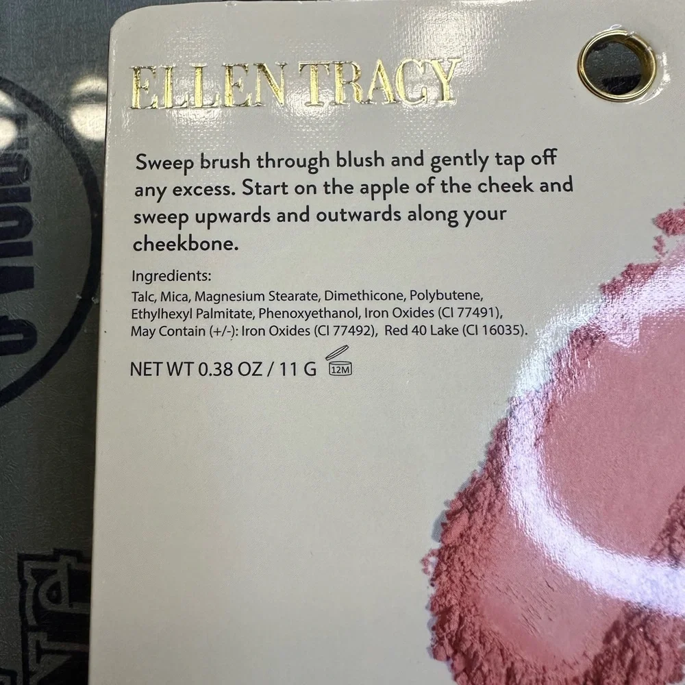 ⚡️Ellen Tracy Blush Compact 4 rosy shades NWT not tested on animals